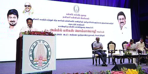 சிபிஎஸ்இ, ஐசிஎஸ்இ பள்ளிகளின் தமிழாசிரியர்கள் 1,200 பேருக்கு பயிற்சி முகாம்: அன்பில் மகேஸ் தொடங்கி வைத்தார்