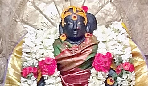 காரைக்கால் அம்மையார் மாங்கனி திருவிழா: மாப்பிள்ளை அழைப்புடன் இன்று தொடக்கம்