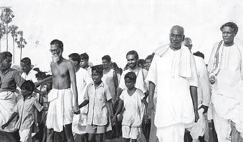 காமராஜர் ஏன் மக்கள் தலைவர்?