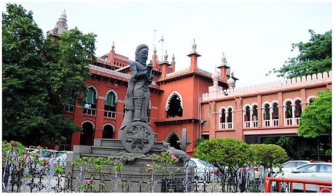 முன்னாள் அமைச்சர் கே.சி.வீரமணிக்கு எதிரான தேர்தல் வழக்கை ரத்து செய்ய ஐகோர்ட் மறுப்பு