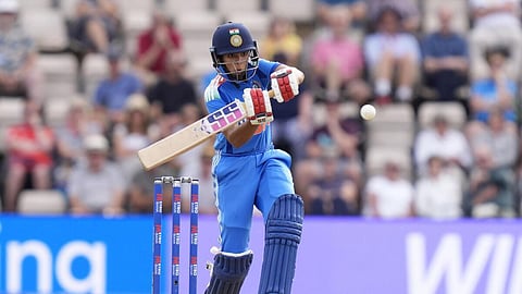 இங்கிலாந்து வீராங்கனையுடன் மோதல்: பிரதிகா ராவலுக்கு அபராதம்