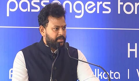 மத்திய சிவில் விமானப் போக்குவரத்து அமைச்சர் ராம் மோகன் நாயுடு கிஞ்சாரபு