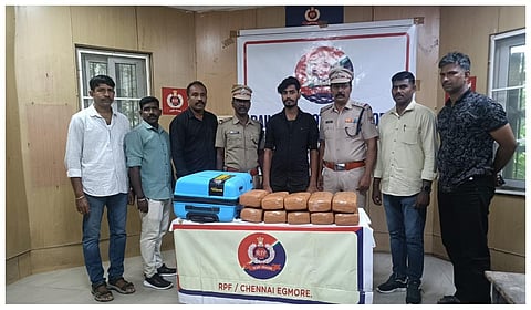 விரைவு ரயிலில் 20 கிலோ உலர்ந்த கஞ்சா கடத்தல்: சென்னையில் திரிபுரா இளைஞர் கைது