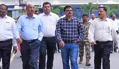 2-ம் கட்ட விரிவாக்க பணிகள் தொடர்பாக சென்னை விமான நிலையத்தில் அதிகாரிகள் குழு ஆய்வு