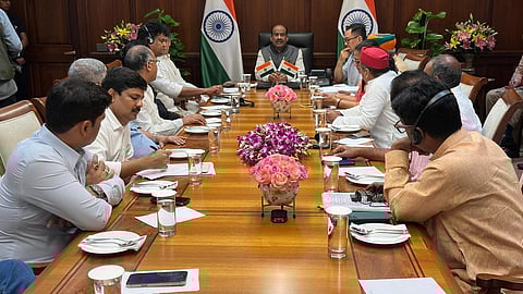 அனைத்து கட்சி கூட்டத்தில் உடன்பாடு: மக்களவையில் ஜூலை 28 முதல் இயல்புநிலை திரும்பும்