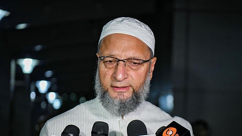 வங்கதேசத்துக்குள் தள்ளப்படும் இந்தியர்கள்: மஜ்லிஸ் கட்சி தலைவர் ஒவைசி குற்றச்சாட்டு