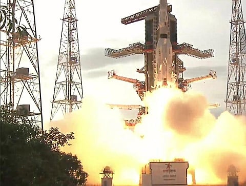 இஸ்ரோ - நாசா உருவாக்கிய ‘நிசார்’ செயற்கைக்கோள் வெற்றிகரமாக விண்ணில் நிலைநிறுத்தம்