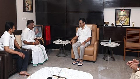 பாஜக கூட்டணியில் இருந்து விலகியதாக அறிவித்த பிறகு முதல்வர் ஸ்டாலினை சந்தித்தார் ஓபிஎஸ்