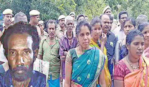 உடுமலை வனத் துறை அலுவலகத்தை முற்றுகையிட்ட மாரிமுத்து குடும்பத்தினர் மற்றும் பழங்குடி மலைவாழ் மக்கள். (உள்படம்) உயிரிழந்த மாரிமுத்து.