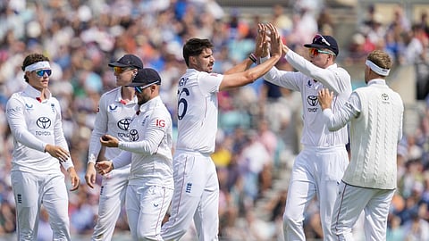 இந்திய அணி 224 ரன்களுக்கு ஆட்டமிழப்பு: முன்னிலை பெற்றது இங்கிலாந்து அணி