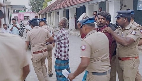 “கண்களை கட்டிக் கொண்டு போய்...” - எஸ்எஸ்ஐ கொலையில் கைதான தந்தை, மகன் கதறல்