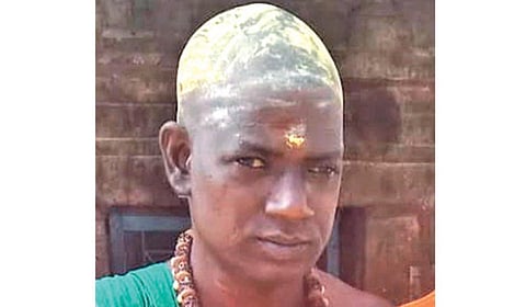 ஆறுமுகம்