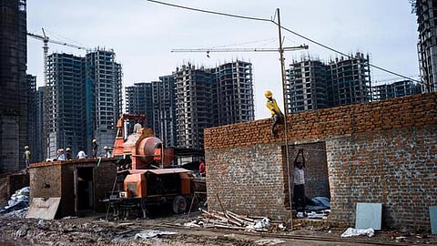 சுயசான்று அடிப்படையில் கட்டிட அனுமதி விண்ணப்ப நடைமுறை, தகுதி விதிகளில் திருத்தம்