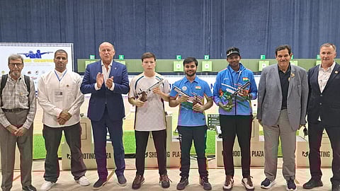 துப்பாக்கி சுடுதலில் இந்தியாவுக்கு வெள்ளி!