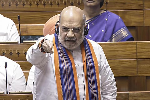 பிரதமர், முதல்வர்கள், அமைச்சர்களை நீக்கும் மசோதாக்களை மக்களவையில் தாக்கல் செய்தார் அமித் ஷா