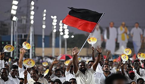 தேர்தல் நெருங்கும் நிலையில் திமுகவில் தீவிரமடையும் உட்கட்சி பிரச்சினைகள்: நிர்வாகிகள் குமுறல்