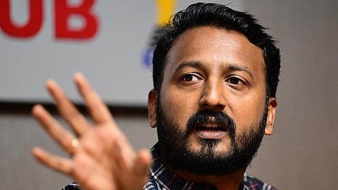 பாலியல் புகாரில் சிக்கிய கேரள காங்கிரஸ் எம்எல்ஏ ராகுல் மம்கூத்ததில் கட்சியிலிருந்து சஸ்பெண்ட்!