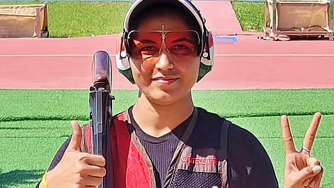 துப்பாக்கி சுடுதலில் தங்கம் வென்றார் நீரு தண்டா!