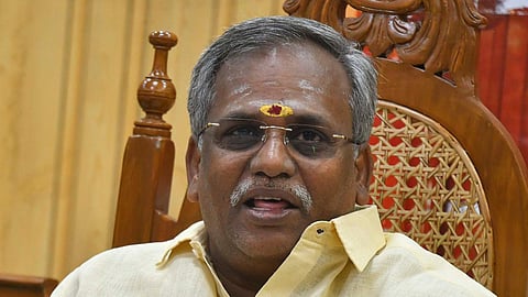 முன்னாள் பெண் அமைச்சரை தொந்தரவு செய்தோர் மீது நடவடிக்கை: புதுச்சேரி சட்டப்பேரவை தலைவர்