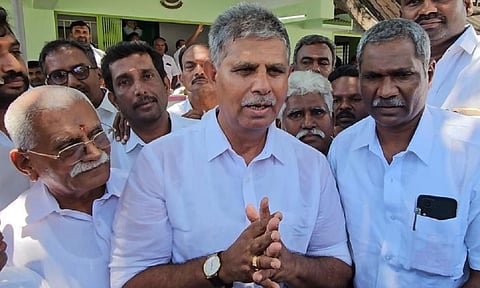 “அதிமுக தனி நபரை சார்ந்து இல்லை!” - ஈரோடு புறநகர் மேற்கு மாவட்ட செயலாளர் ஏ.கே.செல்வராஜ்