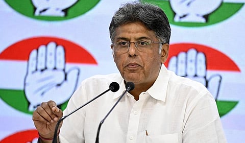 குடியரசு துணைத் தலைவர் தேர்தலில் அணி மாறி வாக்களித்தது நம்பிக்கை மோசடி: விசாரணை நடத்த மணீஷ் திவாரி கோரிக்கை