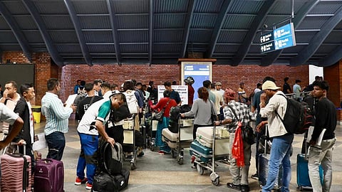 நேபாளத்தில் சிக்கிய தமிழர்களை மீட்க டெல்லியில் கட்டுப்பாட்டு அறை: தமிழக அரசு அறிவிப்பு