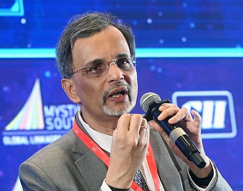 ட்ரம்ப் விதித்த 25% கூடுதல் வரி நவம்பருக்குப் பின் வாபஸ் பெற வாய்ப்பு: தலைமை பொருளாதார ஆலோசகர்