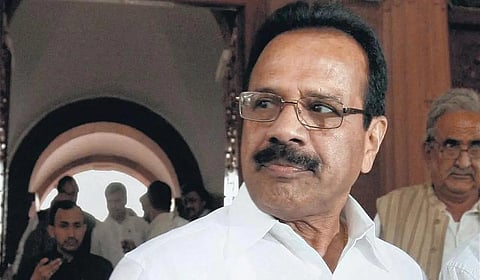 கர்நாடக முன்னாள் முதல்வர் சதானந்த கவுடாவிடம் ஆன்லைனில் ரூ. 3 லட்சம் மோசடி