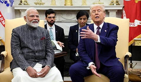 பிரதமர் மோடியின் ராஜதந்திரத்தால் இறங்கி வந்த அதிபர் ட்ரம்ப்