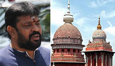 இடது: அதிமுக முன்னாள் எம்எல்ஏ சத்திய நாராயணன் | கோப்புப் படம்