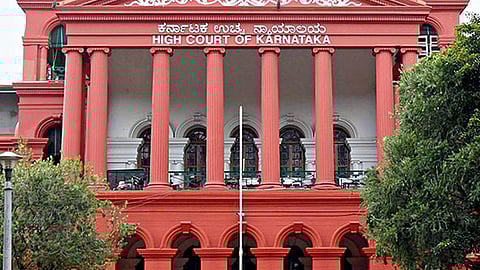 சினிமா டிக்கெட் விலையை ரூ.200 என நிர்ணயித்த கர்நாடக அரசின் அறிவிப்புக்கு ஐகோர்ட் இடைக்கால தடை