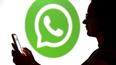 வாட்ஸ்அப் மெசேஜ்களை துரிதமாக மொழிபெயர்க்கும் அம்சம்: பயன்படுத்துவது எப்படி?