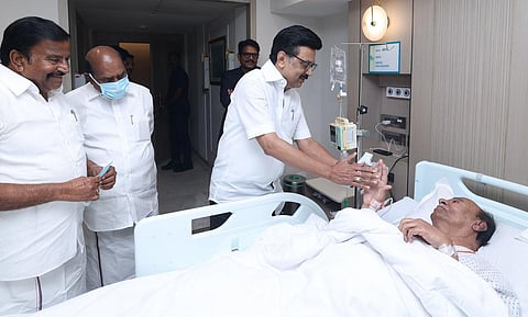 ராமதாஸை மருத்துவமனையில் சந்தித்து நலம் விசாரித்த முதல்வர் ஸ்டாலின்