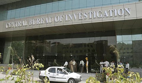 பிரதமர் அலுவலக அதிகாரி என கூறி ஏழுமலையானை தரிசித்தவர் யார்? - டெல்லி சிபிஐ அதிகாரிகள் விசாரணை