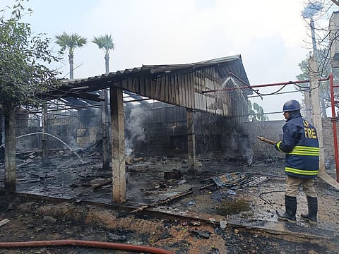 ஆந்திராவில் பட்டாசு கிடங்கில் வெடிவிபத்து: 6 தொழிலாளர்கள் உடல் கருகி உயிரிழப்பு