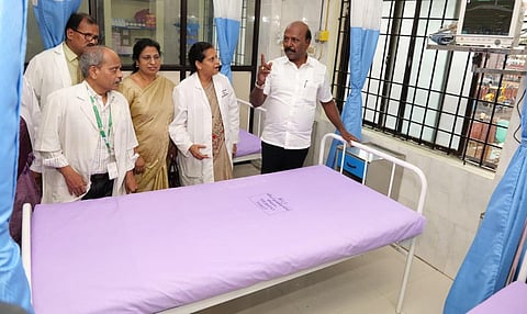 தீபாவளி பட்டாசு தீக்காயங்களுக்கு சிகிச்சை அளிக்க கீழ்ப்பாக்கம் அரசு மருத்துவமனையில் சிறப்பு வார்டுகள்