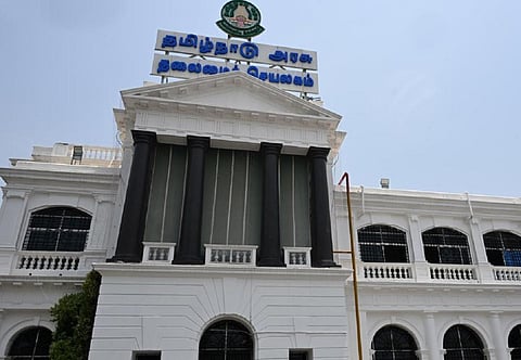 சாதிப் பெயர் நீக்க நடவடிக்கையில் தெளிவு இல்லை: உயர் நீதிமன்றம்