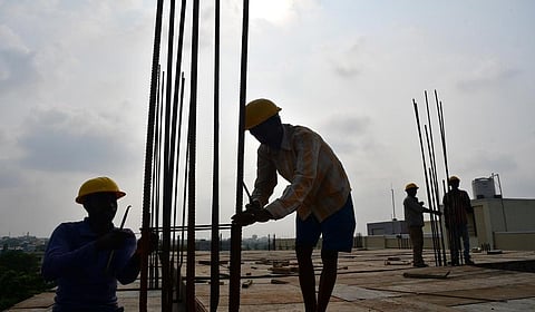 இந்தியாவில் தொழிலாளர் உரிமைகள் | சொல்... பொருள்... தெளிவு