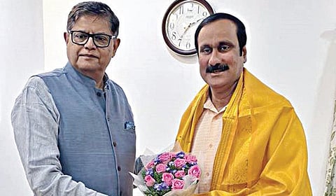 வெற்றியைக் கணக்கிட்டு அதிமுக கூட்டணியில் சேர சம்மதம்! - 30 தொகுதிகள் கேட்கும் அன்புமணி