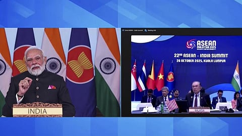 இந்தியா, ஆசியான் அமைப்பின் நூற்றாண்டு இது: உச்சி மாநாட்டில் காணொலியில் பங்கேற்ற பிரதமர் மோடி கருத்து