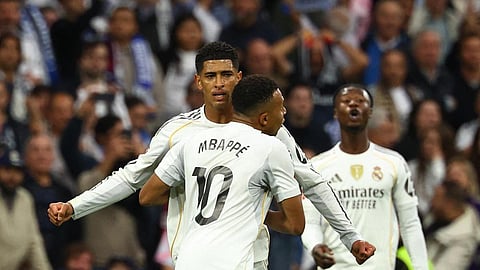 பார்சிலோனாவை 2-1 என்ற கோல் கணக்கில் வீழ்த்திய ரியல் மாட்ரிட்: எம்பாப்பே, பெல்லிங்கம் அசத்தல்