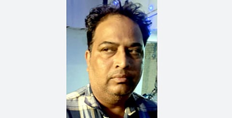 அகில் கான்