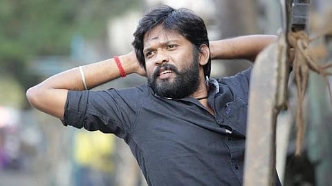 விஜய் ரசிகராக சவுந்தரராஜா!