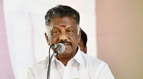 மருத்துவர் பற்றாக்குறையை போக்க அரசு ஆக்கபூர்வ நடவடிக்கை எடுக்கவில்லை: ஓபிஎஸ்