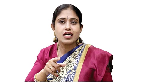 “கூட்டணியில் இருந்தால் மட்டுமே காங்கிரஸால் சாதிக்க முடியும்!” - விளவங்கோடு விஜயதரணி நேர்காணல்