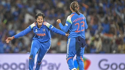 ஷெஃபாலி பவுலிங்கும் திருப்புமுனையும்: ஹர்மன்பிரீத் கவுரின் மாஸ்டர் ஸ்ட்ரோக்!