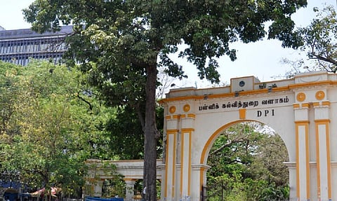 நன்கொடை வசூலிக்க ஆசிரியர்களை நிர்பந்திக்கவில்லை: விமர்சனத்துக்கு பள்ளிக்கல்வித் துறை விளக்கம்