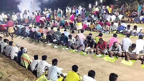 ஆண்டிபட்டி கோயில் திருவிழாவில் 105 கிடா வெட்டி ஆண்களுக்கு விடிய விடிய விருந்து