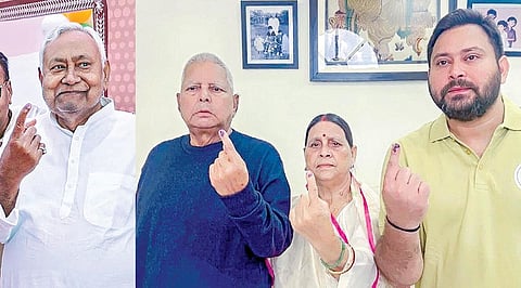 பக்தியார்பூரில் வாக்களித்த பிஹார் முதல்வர் நிதிஷ். (அடுத்த படம்) பாட்னா கால்நடை மருத்துவக் கல்லூரியில் வாக்களித்த ஆர்ஜேடி தலைவர் லாலு பிரசாத், அவரது மனைவி ரப்ரி தேவி, மகன் தேஜஸ்வி.படங்கள்: பிடிஐ