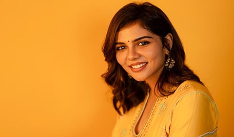 புகழேணி: நின்று விளையாடும் நெப்போ கிட்!